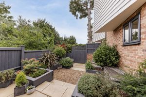 Photo 13- click for photo gallery